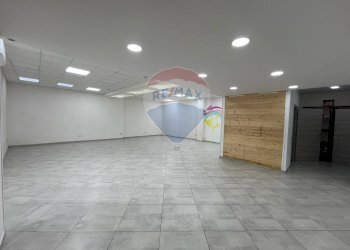 Stanza vuota - Locale Commerciale Napoli - foto 8