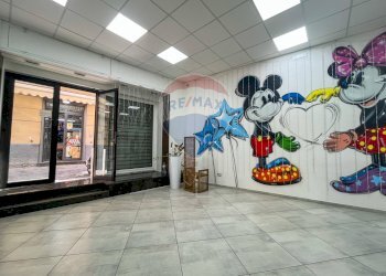 Non correlato - Locale Commerciale Napoli - foto 10