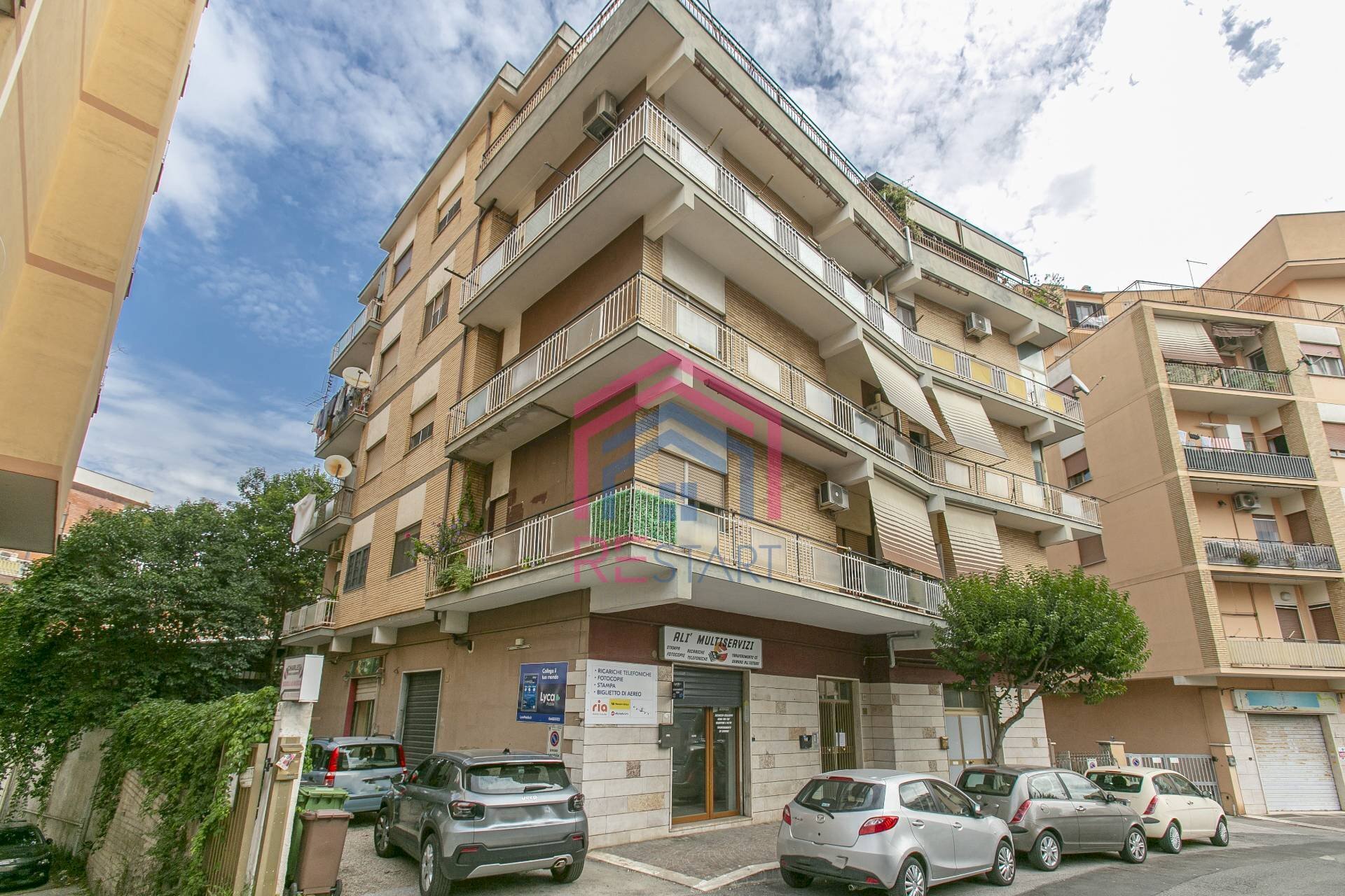 Foto 1 - Negozio Via Metastasio
 
9, Pomezia - foto 1