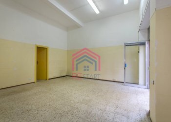 Foto 10 - Negozio Via Metastasio
 
9, Pomezia - foto 10