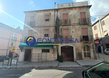 Foto 1 - Stabile - Palazzo via roma
 
10, Cerreto Sannita - foto 1