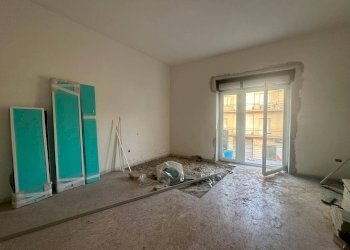 Foto 12 - Bilocale VIA LIBERTA'
 
99, Maddaloni - foto 12