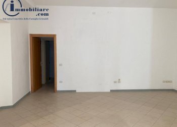 Foto 8 - Negozio Via Monsignor Virgilio, Tortolì - foto 8