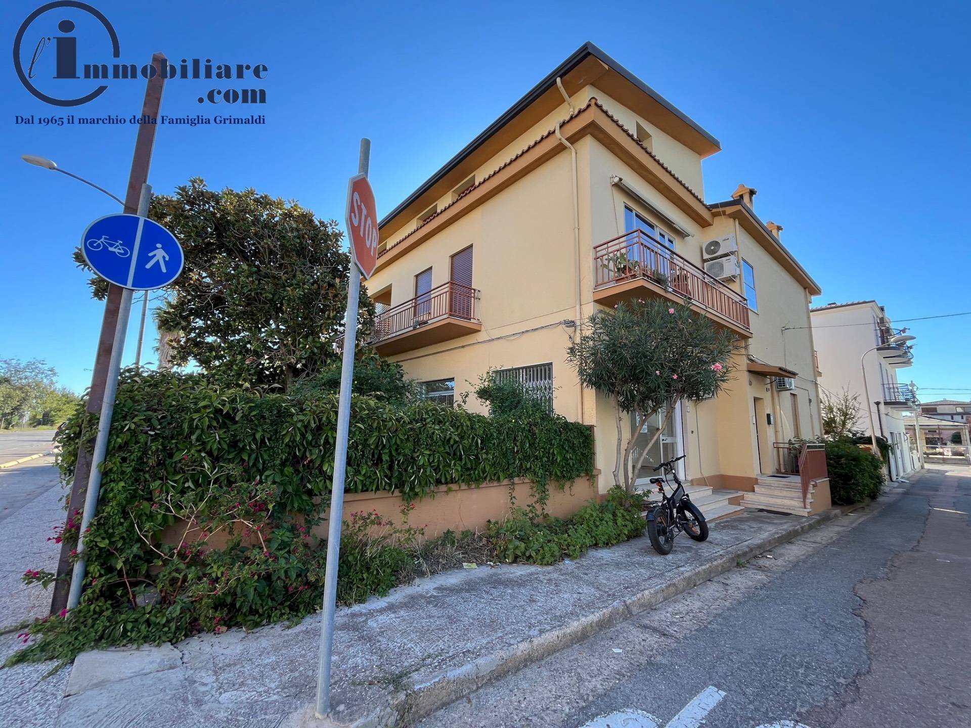 Foto 1 - Shop Via Monsignor Virgilio, Tortolì - photo 1