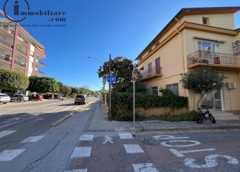 Foto 2 - Negozio Via Monsignor Virgilio, Tortolì - foto 2