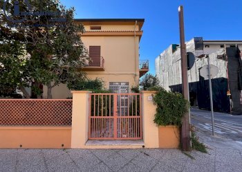 Foto 3 - Negozio Via Monsignor Virgilio, Tortolì - foto 3