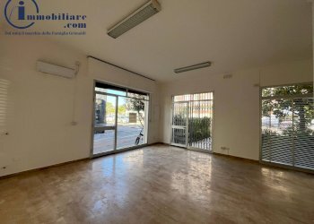 Foto 5 - Negozio Via Monsignor Virgilio, Tortolì - foto 5