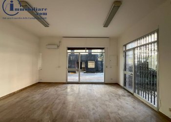 Foto 9 - Negozio Via Monsignor Virgilio, Tortolì - foto 9