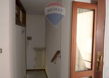 Hall / corridoio - Bilocale Trezzo sull'Adda - foto 11