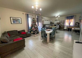 Salone - Trilocale via Trento, Tortona - foto 2