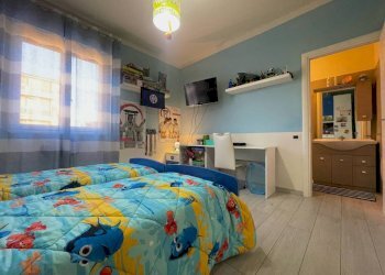 Camera da letto - Trilocale via Trento, Tortona - foto 14