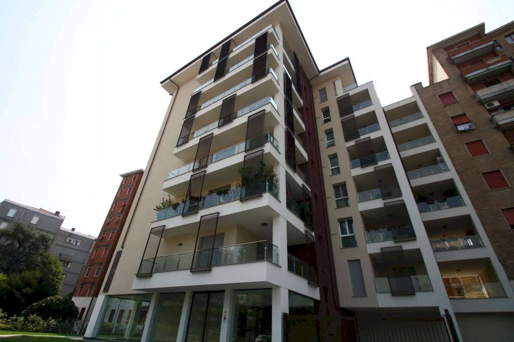 Facciata - Box via Sulmona, Milano - foto 2