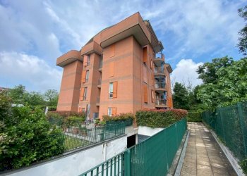 Facciata - Three-room apartment via Antonio Mosca, Milano - photo 1