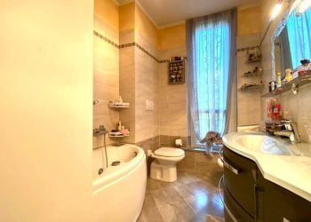 Bagno - Three-room apartment via Antonio Mosca, Milano - photo 12