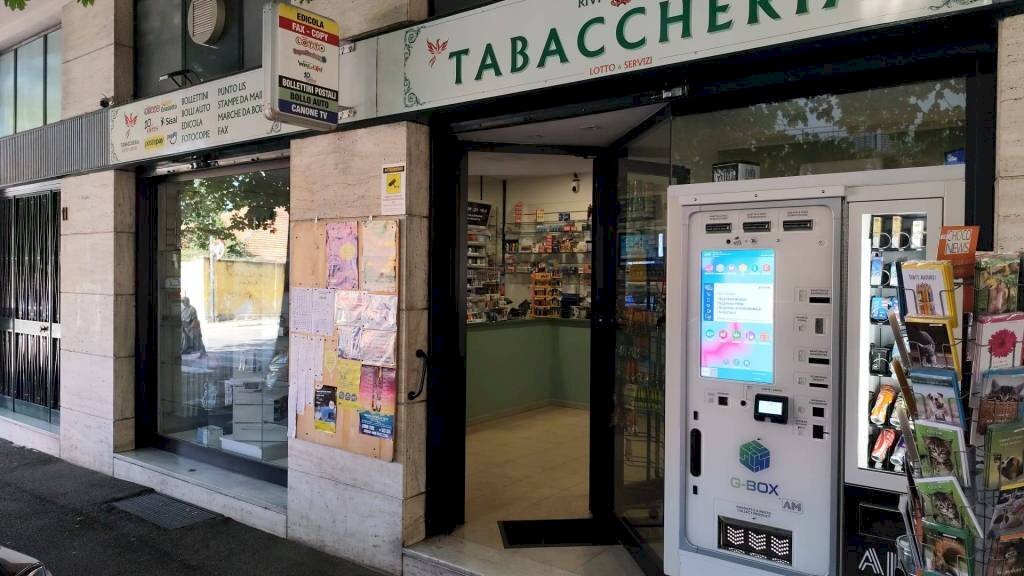 Interno non residenziale - Bar - Tabacchi - Ricevitoria Pinerolo - foto 3