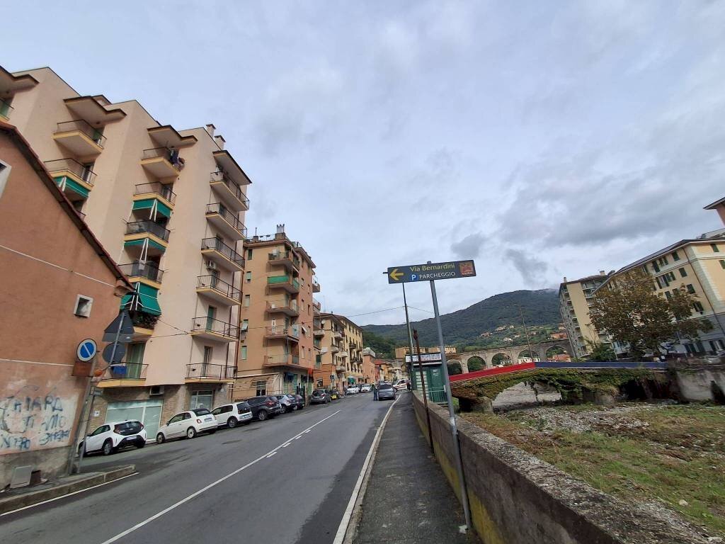 Zona - Shop via Geirato, 14r, Genova - photo 2