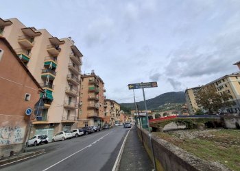 Zona - Shop via Geirato, 14r, Genova - photo 2