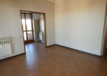 Cucina - Quadrilocale via Belvedere, Grinzane Cavour - foto 8