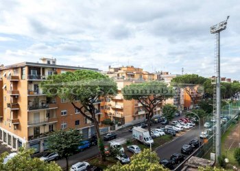 Vista - Appartamento via Giulio Aristide Sartorio, 9, Roma - foto 3