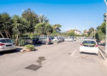 Posto macchina - Quadrilocale viale Camillo Sabatini, 150, Roma - foto 32