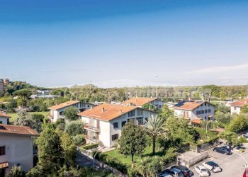 Vista - Quadrilocale viale Camillo Sabatini, 150, Roma - foto 2