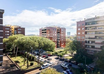 Vista - Quadrilocale viale Camillo Sabatini, 150, Roma - foto 3