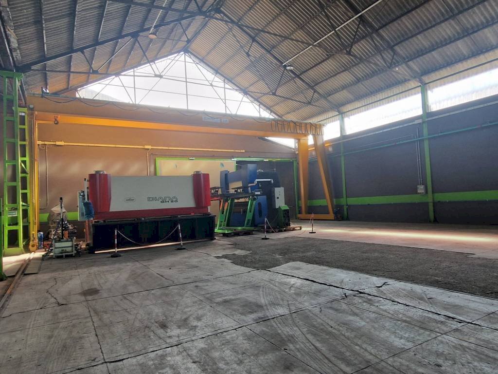 Magazzino - Capannone via Enrico Fermi, Garbagnate Milanese - foto 1