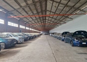 Interno non residenziale - Capannone via Enrico Fermi, Garbagnate Milanese - foto 3