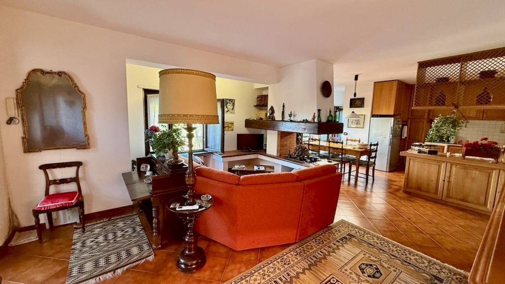 Salone - Villa via Roma, 17, Zumaglia - foto 1