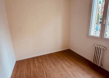 Camera da letto - Two-room apartment Bologna (neighborhood Borgo Panigale) - photo 4