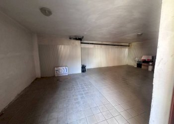 Box auto - Box via Spanzotti, Carmagnola - foto 5