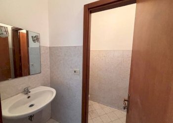 Bagno - Magazzino via Antica Romana di Quinto, Genova (zona Quarto) - foto 5