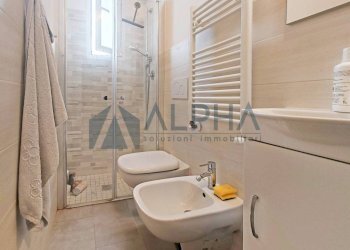 Bagno - Three-room apartment via Tito Lucrezio Caro, Bellaria-Igea Marina - photo 7