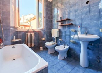 Bagno - Three-room apartment via Cesio Sabino, Sarsina - photo 7
