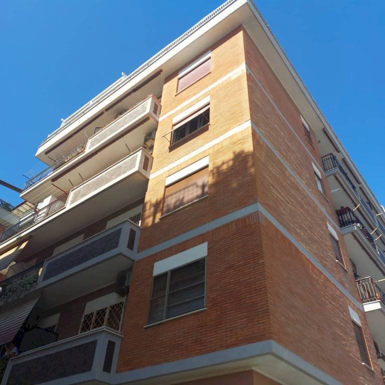 Facciata - Box corso Duca di Genova, 145, Roma (neighborhood Lido di Ostia) - photo 2