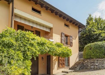 Villa a Schiera Montefiorino - foto 2