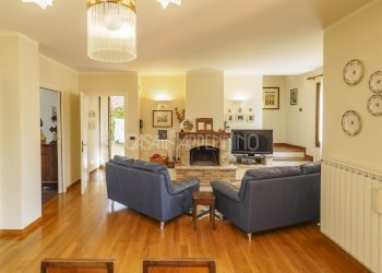 Villa a Schiera Montefiorino - foto 7