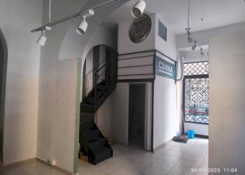 Negozio via Luigi Cacciatore, Mercato San Severino - foto 2