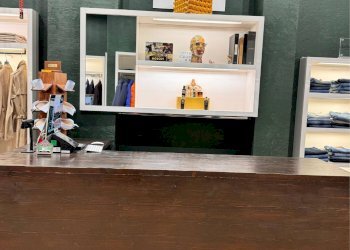 Negozio Via XXVIII Aprile, 5, Cuneo (zona Centro) - foto 3