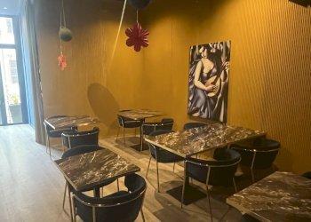 Negozio Via Roma, 31, Cuneo (zona Centro Storico) - foto 5