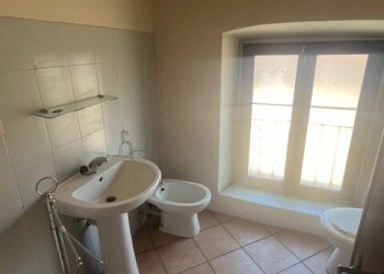 Mansarda SALUZZO, 36, Cuneo (zona Centro Storico) - foto 11