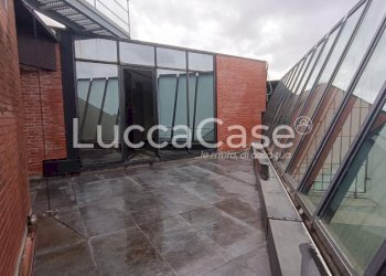 Office Lucca (neighborhood Sant'Anna) - photo 7