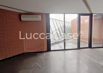 Office Lucca (neighborhood Sant'Anna) - photo 9