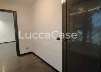 Ufficio Lucca (zona Sant'Anna) - foto 8