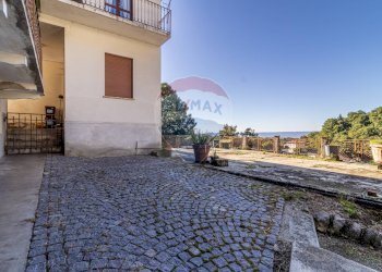 Casa indipendente Strada dei Gallinit, 9
Biella, Biella - foto 5