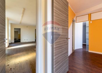 Laboratorio Via Serralunga, 10
Biella, Biella - foto 3