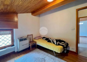 Three-room apartment Via Fontana, Traves - photo 28