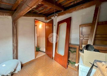 Three-room apartment Via Fontana, Traves - photo 34