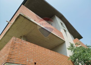 Independent house San Prospero, MO, San Prospero - photo 1