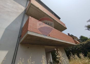 Independent house San Prospero, MO, San Prospero - photo 6